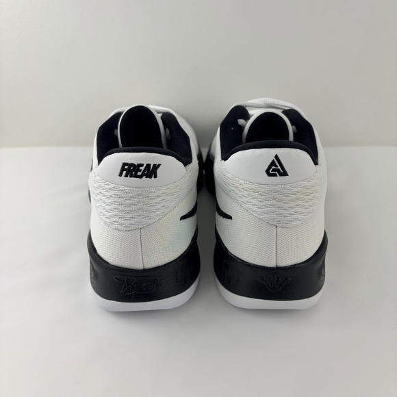 Nike Air Zoom Freak 4 Men\'s Basketball Shoes White Black Size 9.5 Athletic main image 5